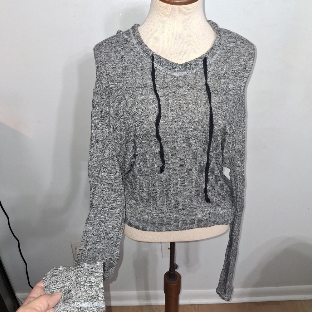 Gray Knit Long Sleeve W Hood- W Sz Medium